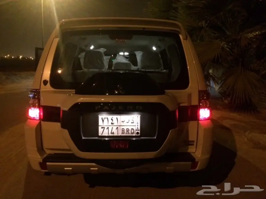 باجيرو 2017 نص فل مكينه3800 (image 4)