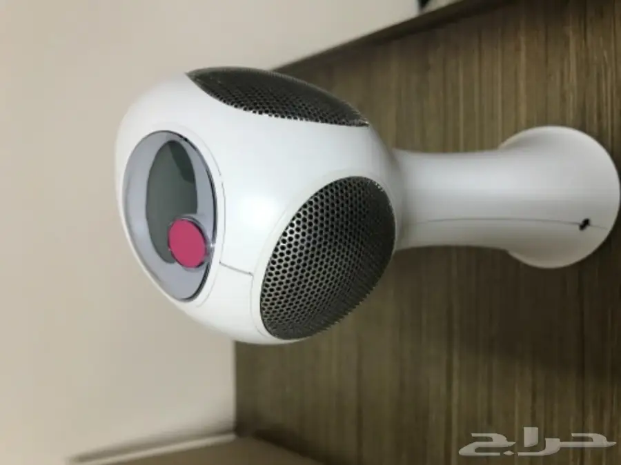 جهاز ليزر لإزالة الشعر 