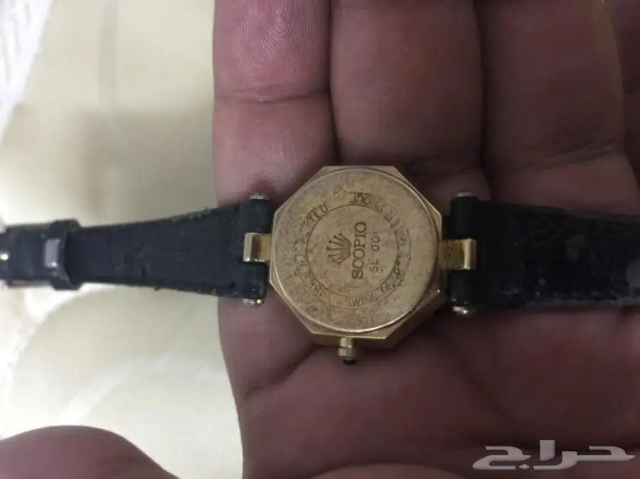 ساعة سويسرية ذهبية - ابحث عن معلومات عنها (image 3)