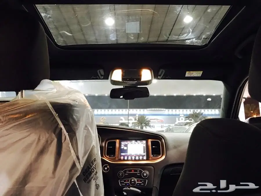 تشارجر - SXT 2 - فتحه شاشه - 2018 - سعودي (image 5)