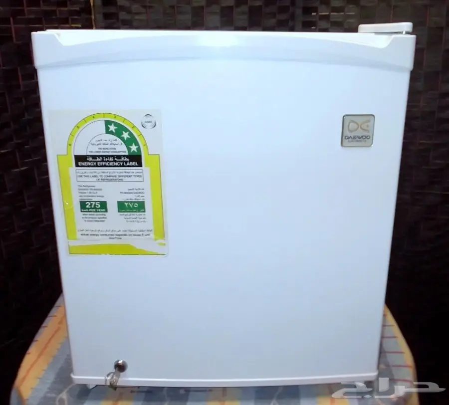 ثلاجة صغيرة دايو باب واحد شبه جديدة