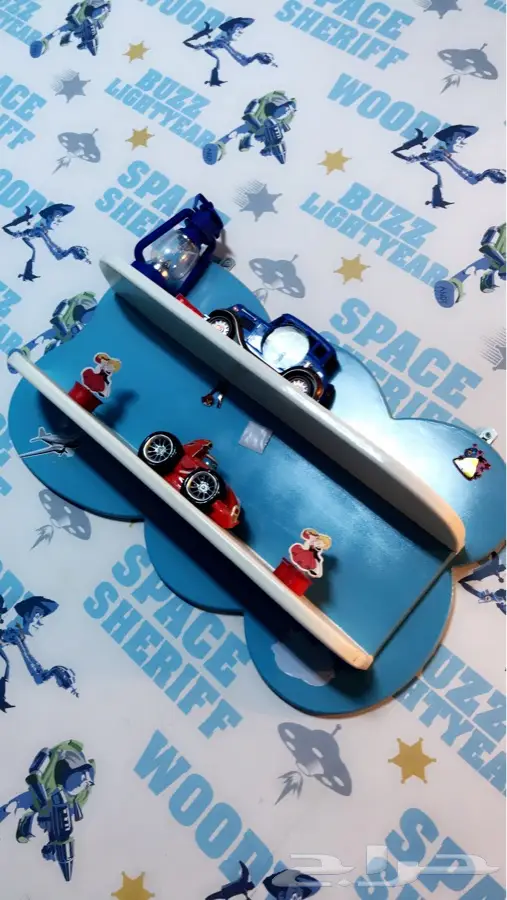 غرفة عيال مع تلفزيون و رسيفر