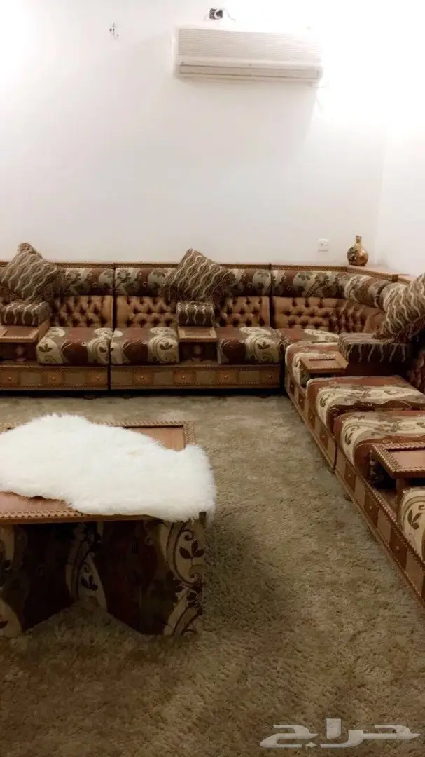 كنب نظيف وبسعر مغري (image 2)