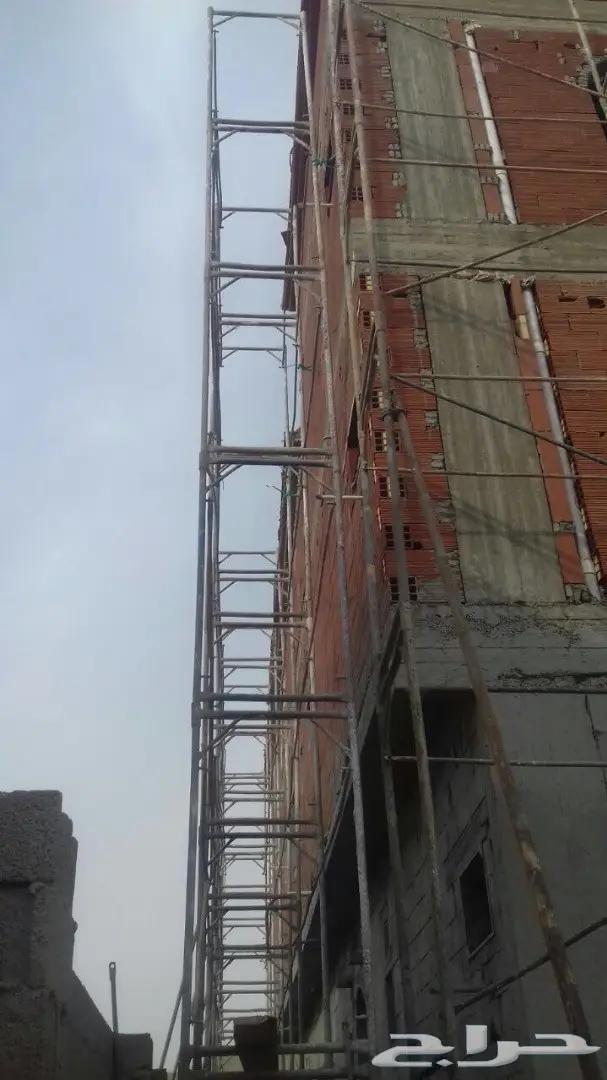 سقالات و شدات معدنيه و جكات للإجار  (image 5)
