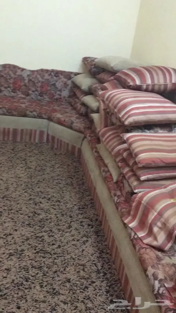 اثاث للبيع  (image 12)