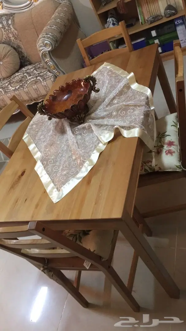 فرصة رائعة! طاولة طعام و كراسي أيكيا بسعر مميز! (Image 1)