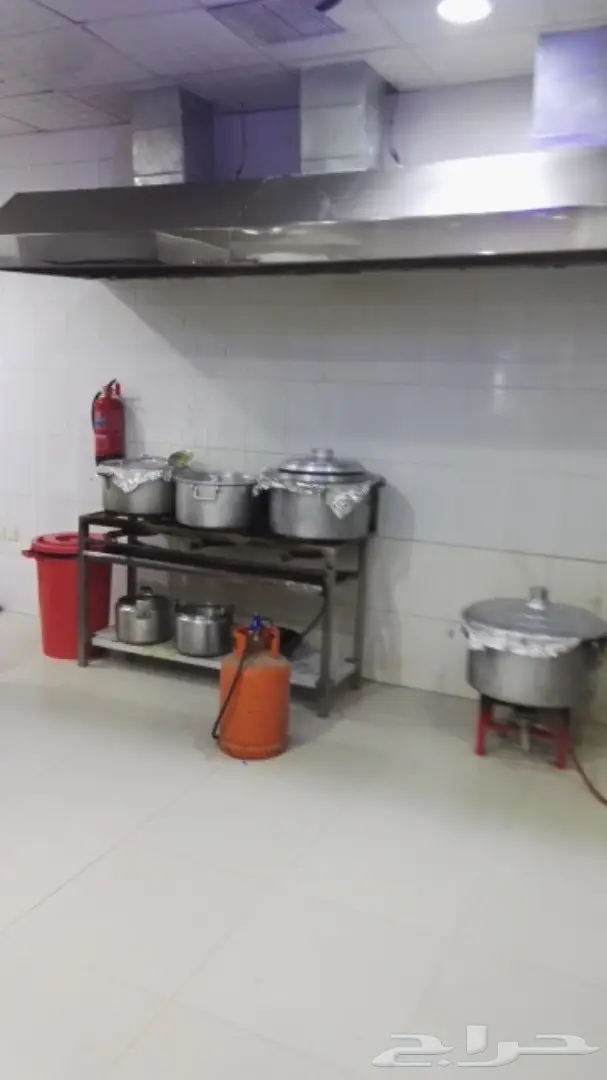 للبيع: معدات مطعم آكلات شعبي - فرصة استثمارية! (image 6)