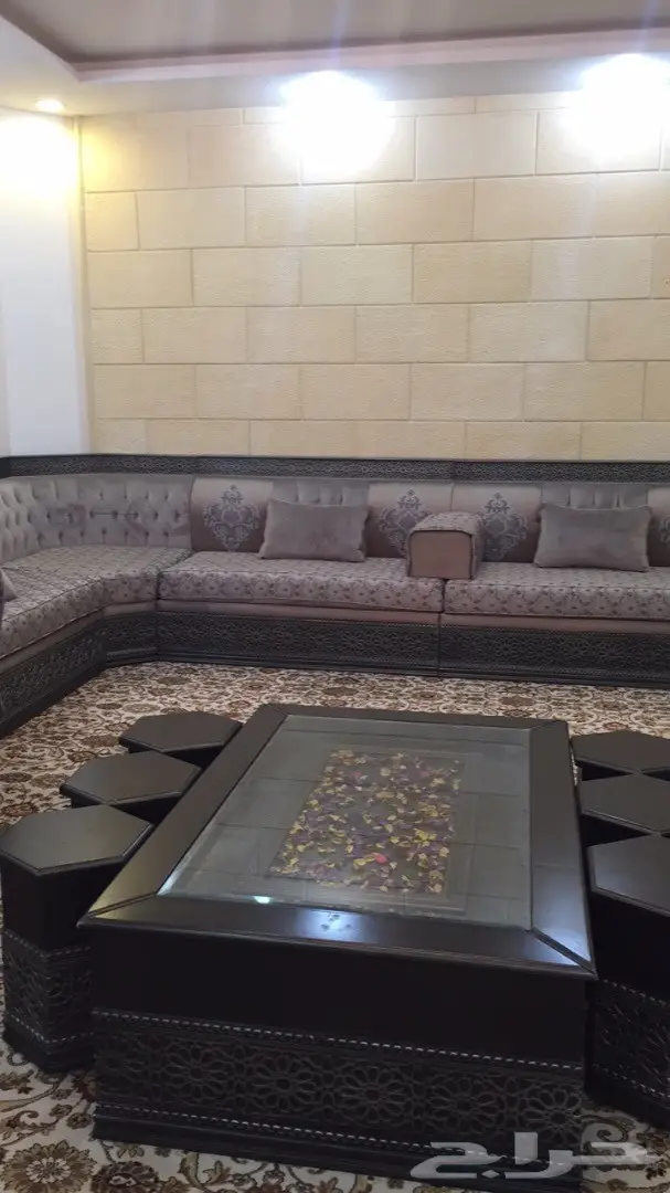 مجلس رجالي فخم للبيع (image 1)