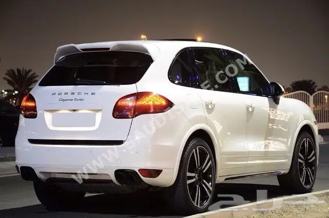 بورش كايين 2012 ابيض الحد 80 الف ريال