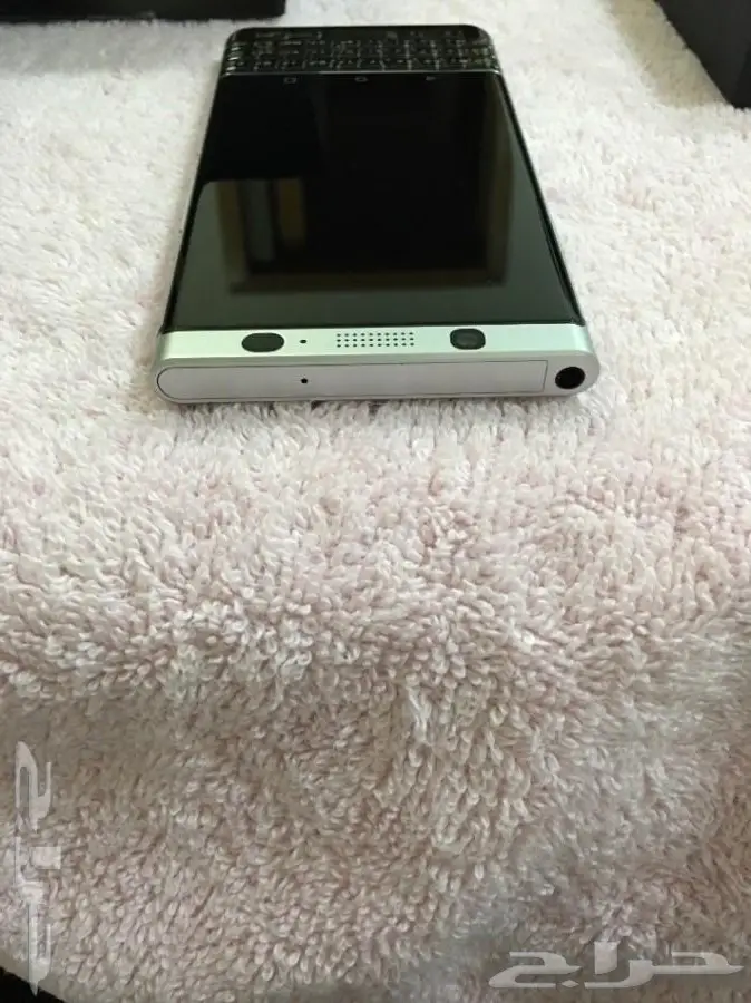 للبيع جوال بلاك بيري Key one (image 5)