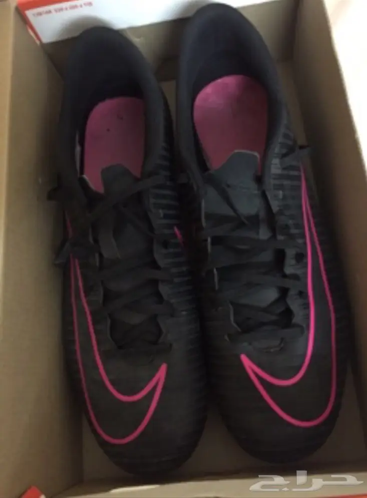 جزمة نايك كورة أصلية - فرصة ذهبية! (image 1)
