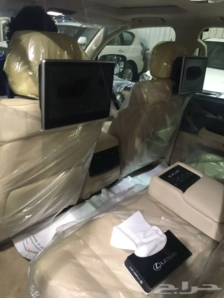 للبيع جيب لكزس 2016 ماشي 18 الف اخو الجديد (image 7)