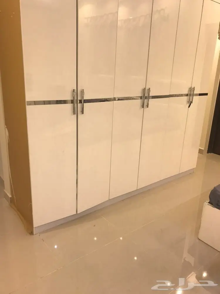 غرفة نوم للبيع