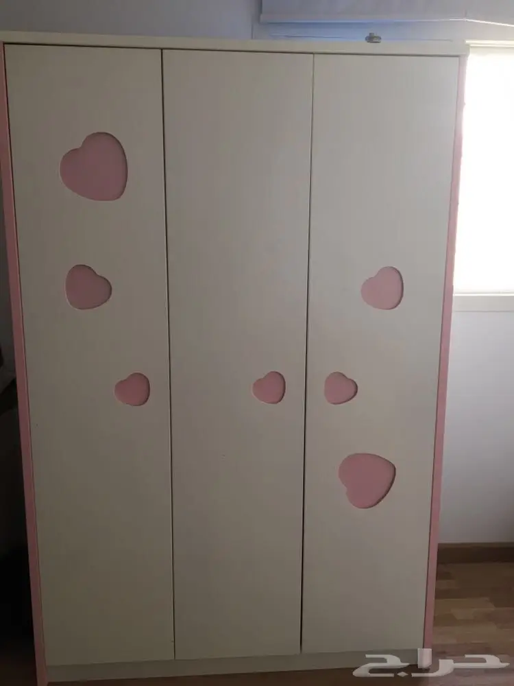 دولاب ملابس اطفال الى 18 سنه نظيف وممتاز (image 6)