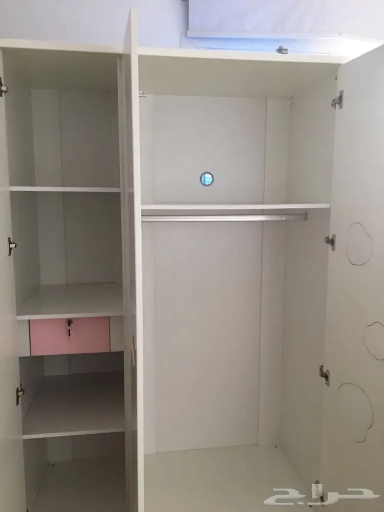 دولاب ملابس اطفال الى 18 سنه نظيف وممتاز (image 7)