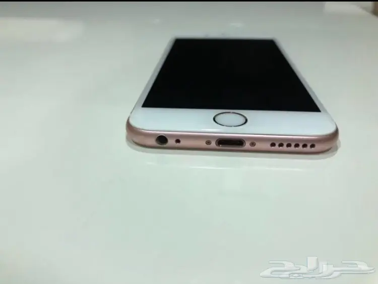 آيفون 6s للبيع اللون روز 64 قيقا نظيف جدا (image 3)