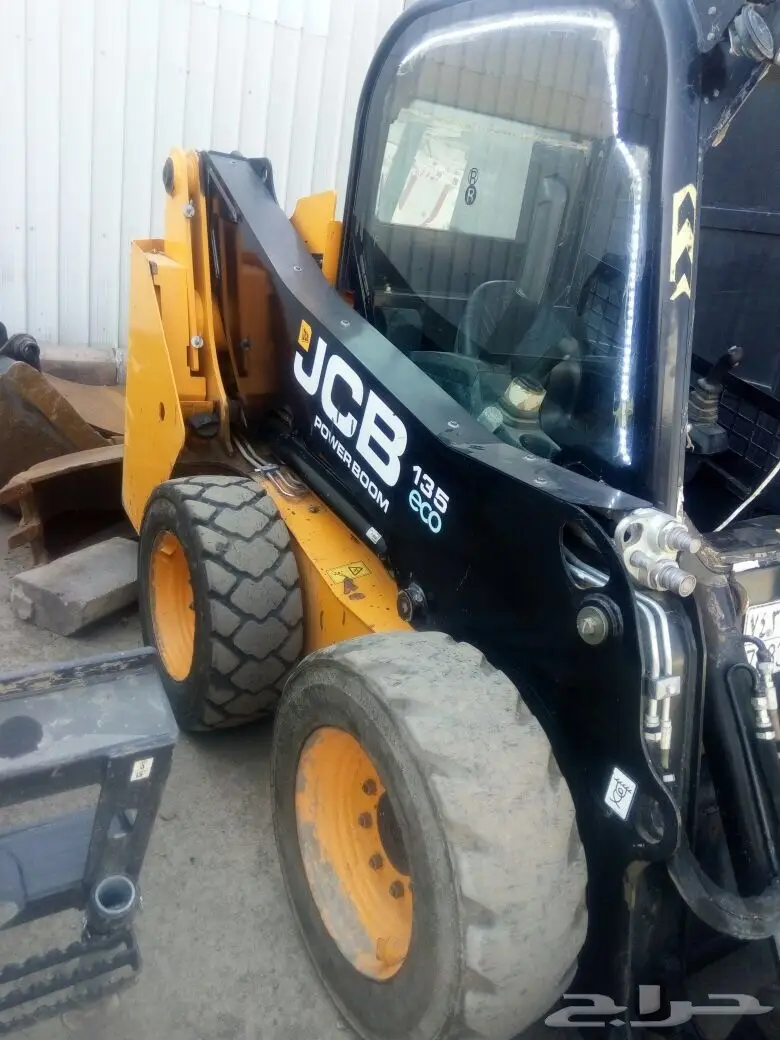 بوب كات جي سي بي 2013 للبيع 