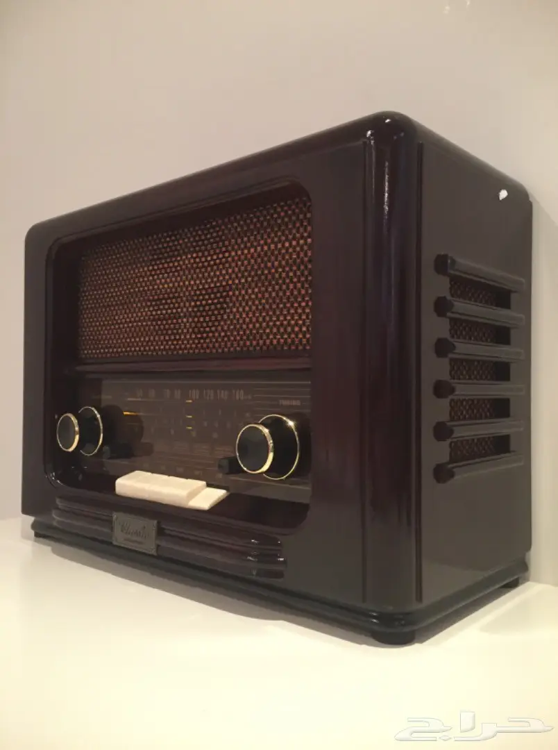 للبيع راديو خشبي كلاسيكي ( الكمية محدودة ) (image 1)