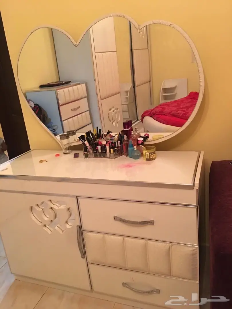 غرفة نوم للبيع