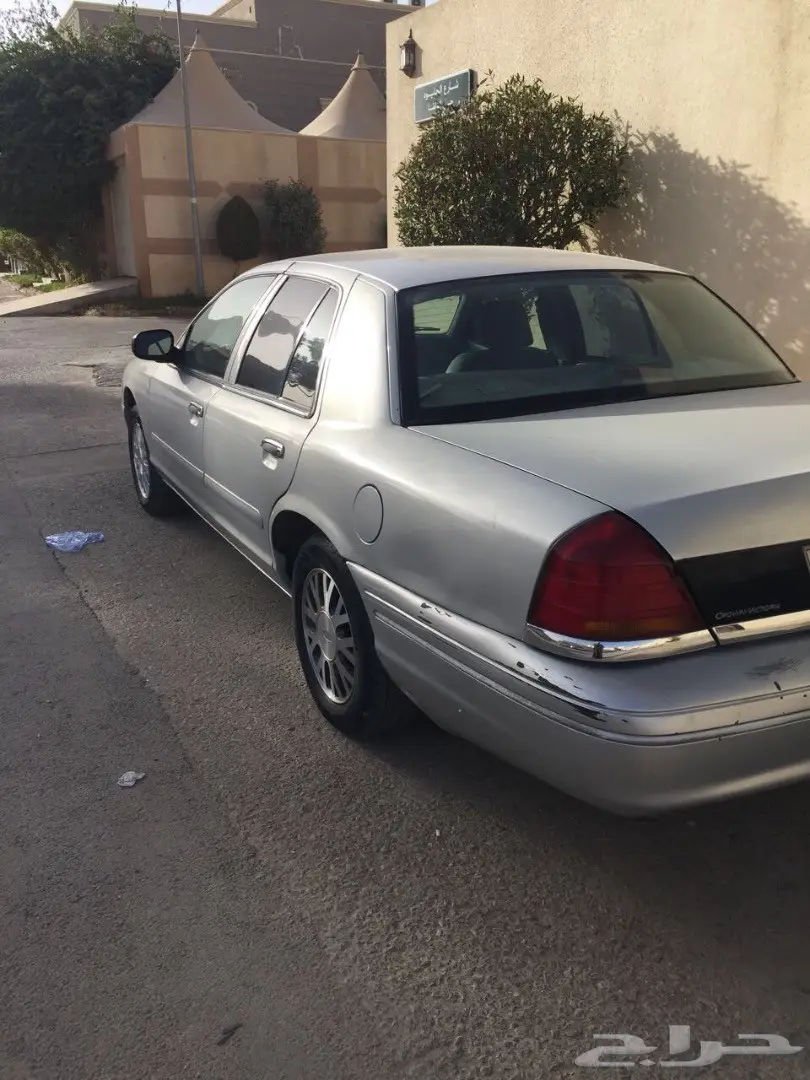 فورد فكتوريا 2003 (image 1)