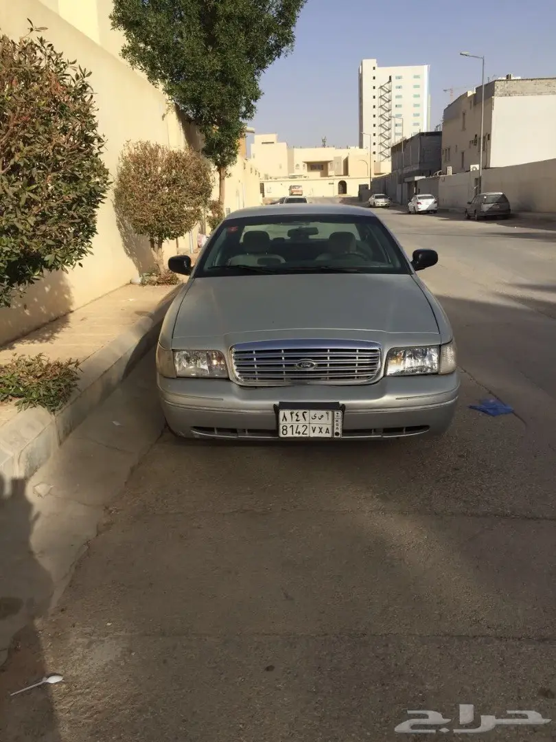 فورد فكتوريا 2003 (image 2)