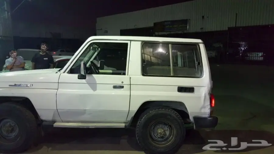 للبيع جيب ربع مديل 1994 نظيف