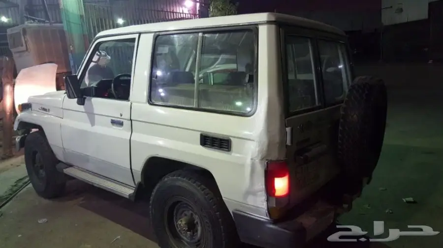 للبيع جيب ربع مديل 1994 نظيف (image 1)