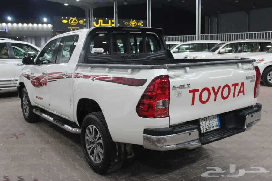 تويوتا هايلكس غمارتين موديل2016 سعودي (image 7)