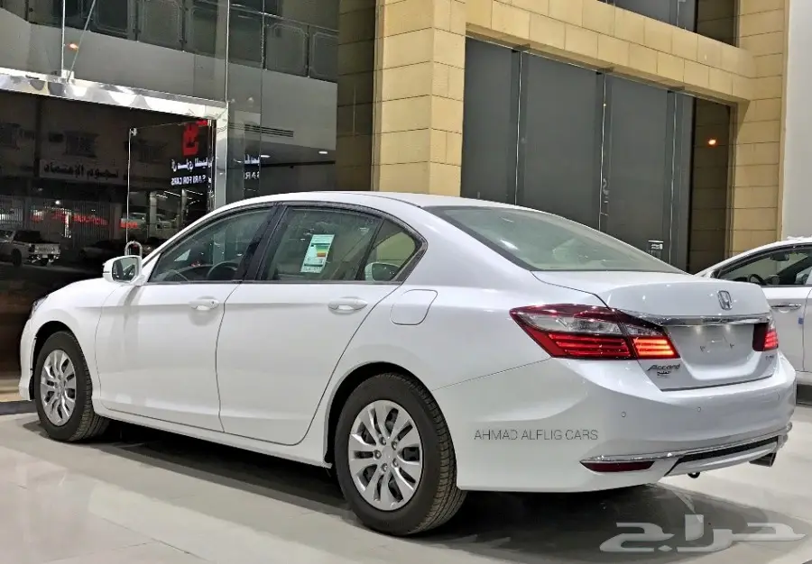 هوندا اكورد 2017 ستاندر (بريمي) ... (image 2)