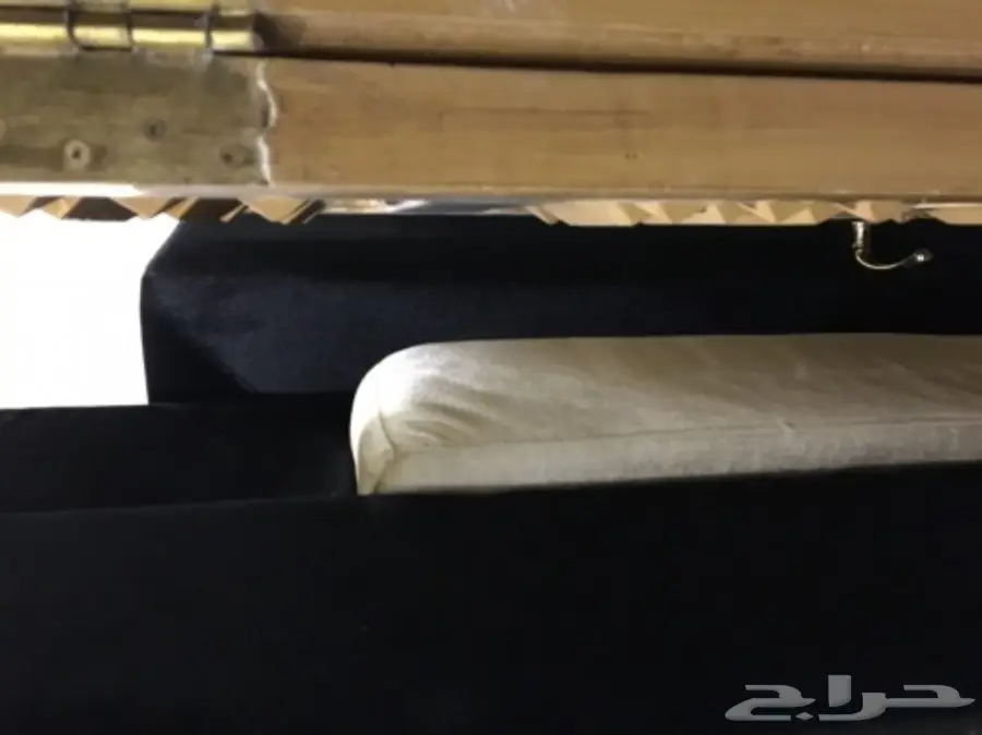 كنب فاخر للبيع من ماركة دايموس(البيع مستعجل) (image 5)