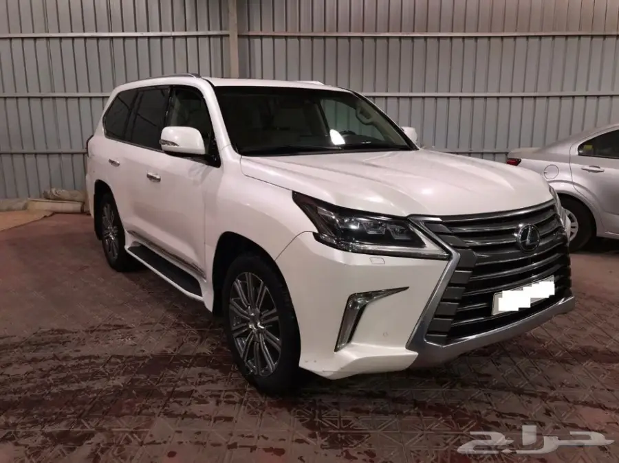 لكزس ال اكس 570 ابيض 2016 - معرض سما 2 (image 9)