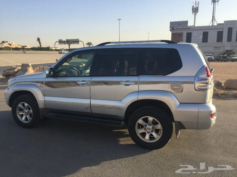 تويوتا برادو 2004 فل كامل 6 سلندر (image 2)