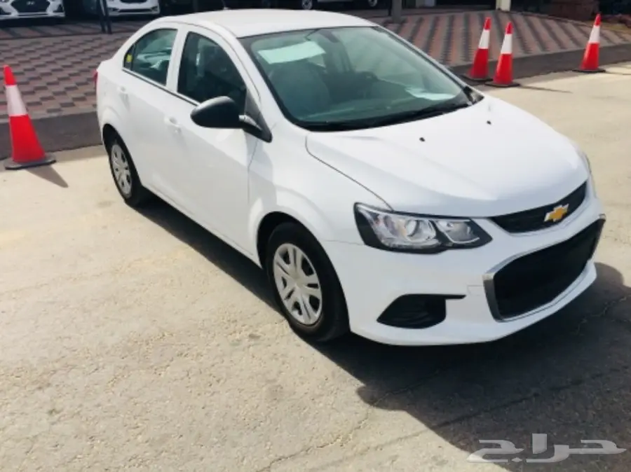 سيارة إيفو 2017 - اتوماتيك - زجاج كهرب - للبيع أو التاجير (image 1)