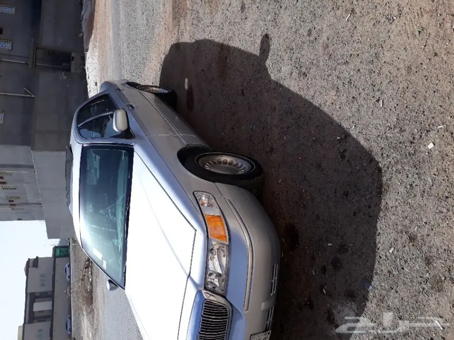 للبيع فورد مركيز فل كامل 2002لمتد  (image 2)