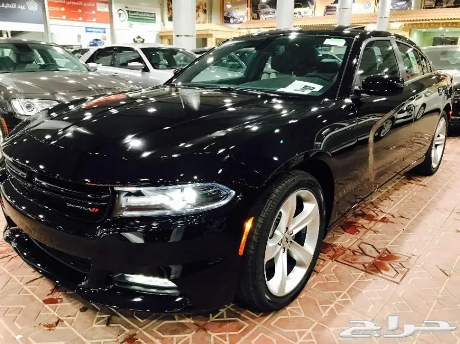 تشارجر - SXT 3 - فتحه جلد زينون - 2018 -سعودي (image 7)