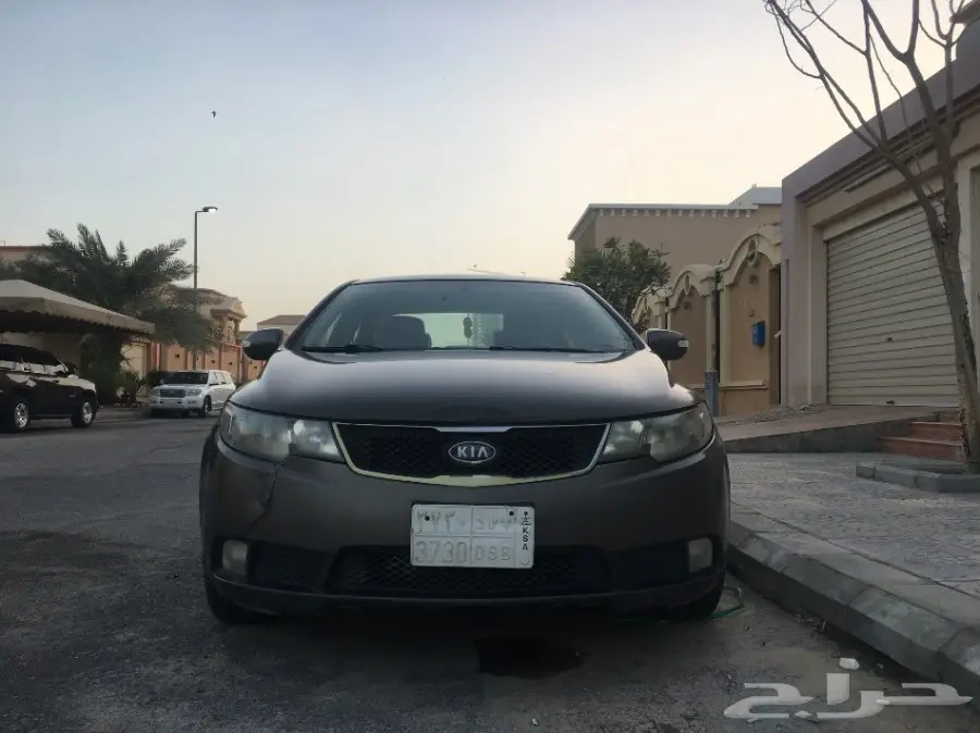 كيا سيراتو 2010 فل كامل للبيع (image 6)