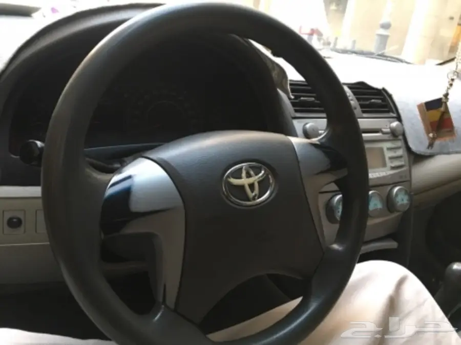 كامري موديل قير عادي  للبيع العاجل 2010 (image 10)