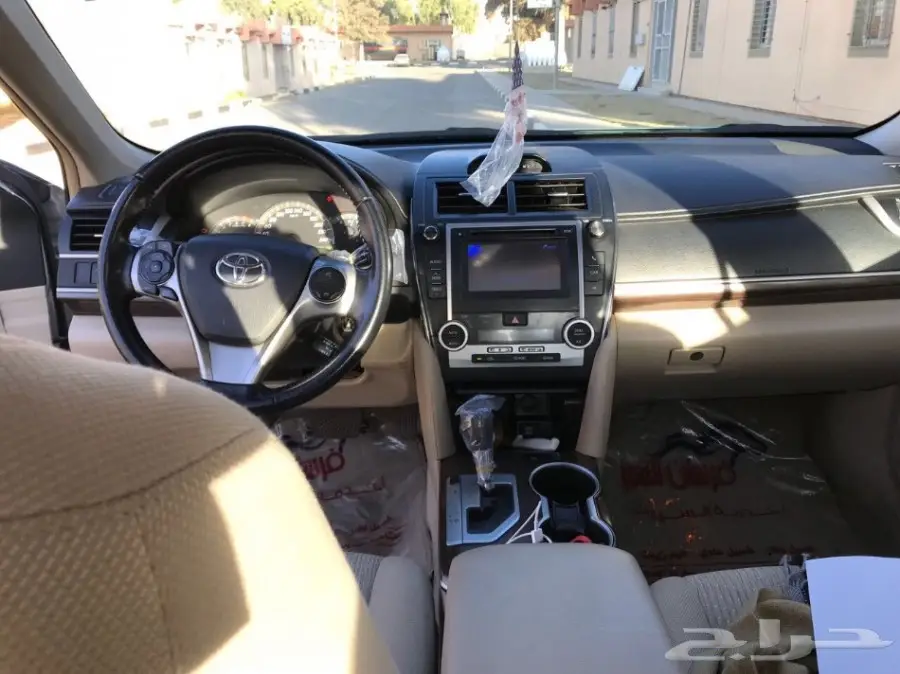 كامري 2015 فل كامل للبيع (image 6)