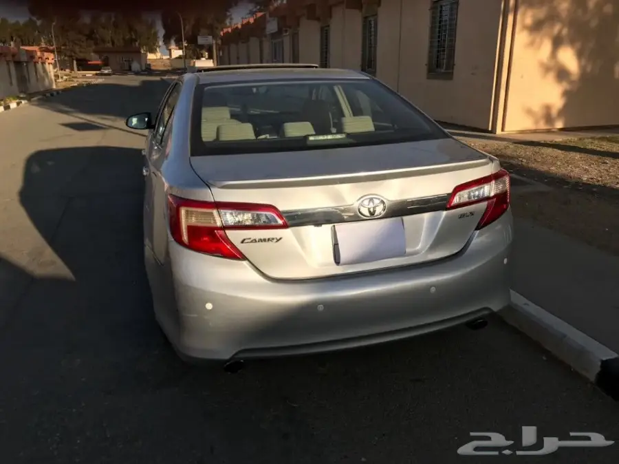 كامري 2015 فل كامل للبيع (image 10)