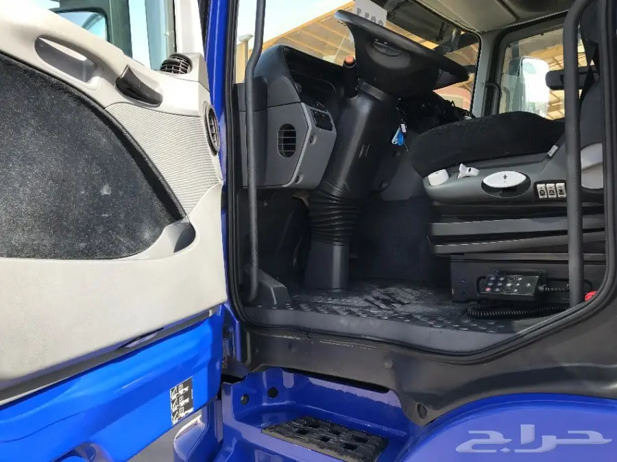 للبيع أكتروس 1841 ميجا 2011 بطاقة جمركية جدة (image 25)