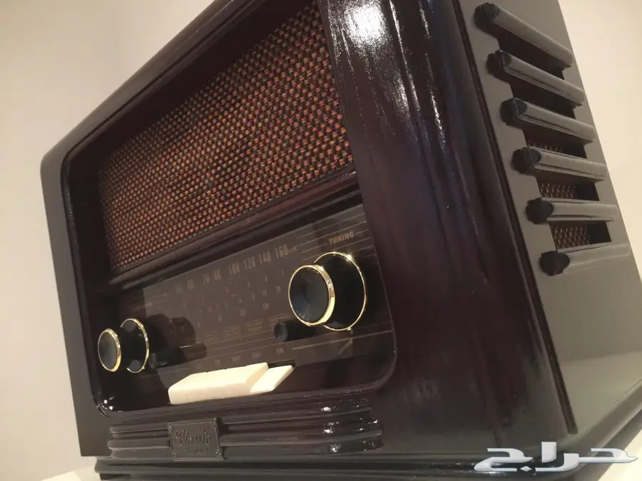 للبيع راديو خشبي كلاسيكي ( الكمية محدودة ) (image 7)