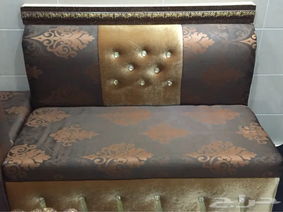 كنب فاخر للبيع - حالة ممتازة (image 1)