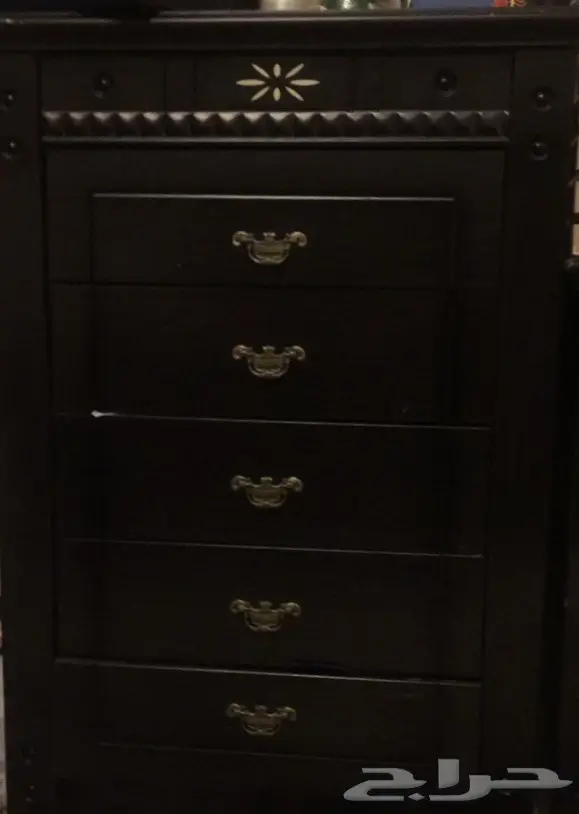 غرفة نوم كاملة للبيع (image 1)