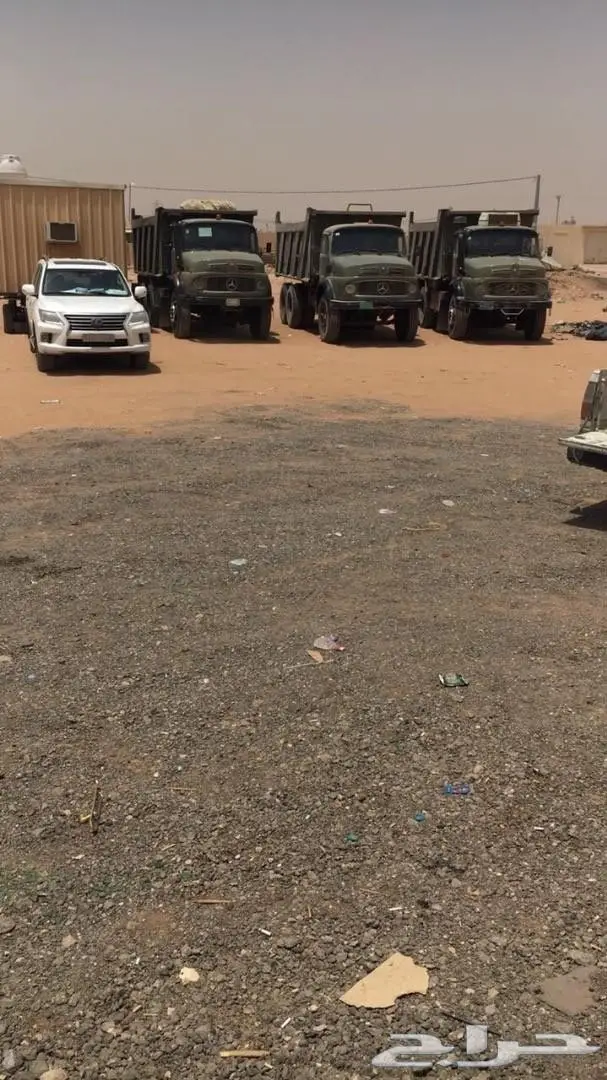 ايجار قلابات سكس وشياول وبلدوزرات 