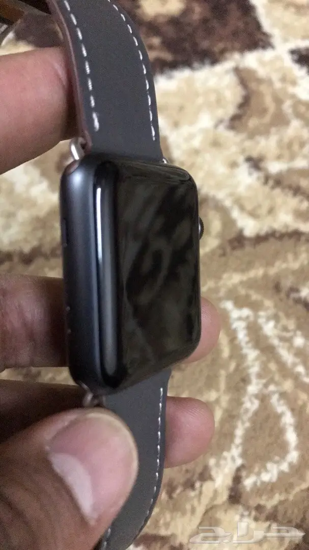 للبيع ساعة أبل الاصدار الثالث (image 2)