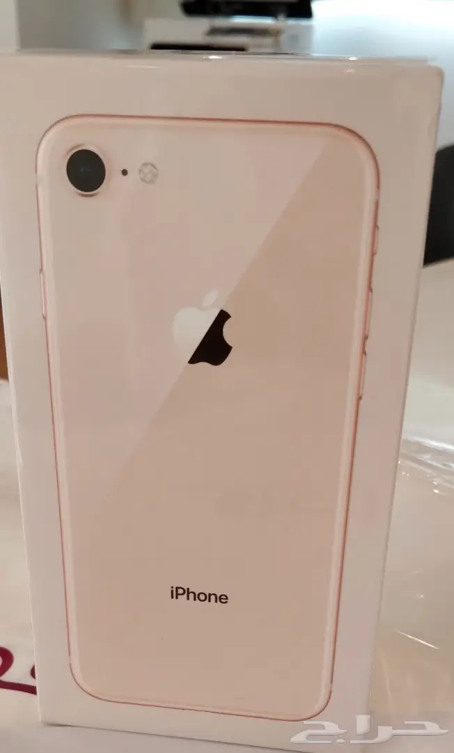 ايفون 8 ذهبي 256 جيجا جديد