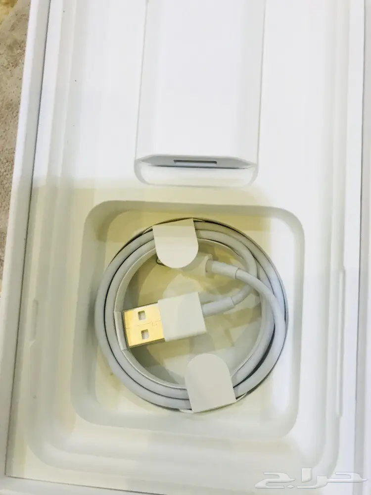 ايفون 7plus اسود نظيف جدا معاد تغليفه من ابل (image 2)