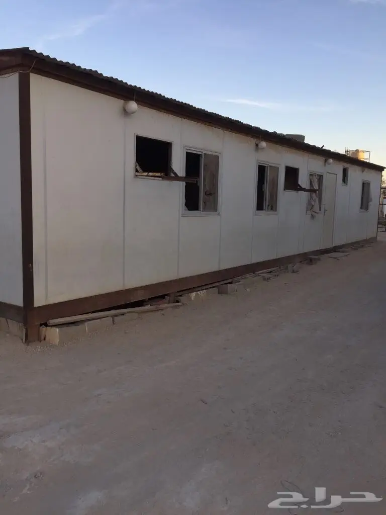 مرتبل . غرفة متنقله ثابته بركسات