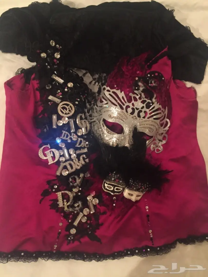 فستان تصميم فنِّي فريد بجدة! (image 1)