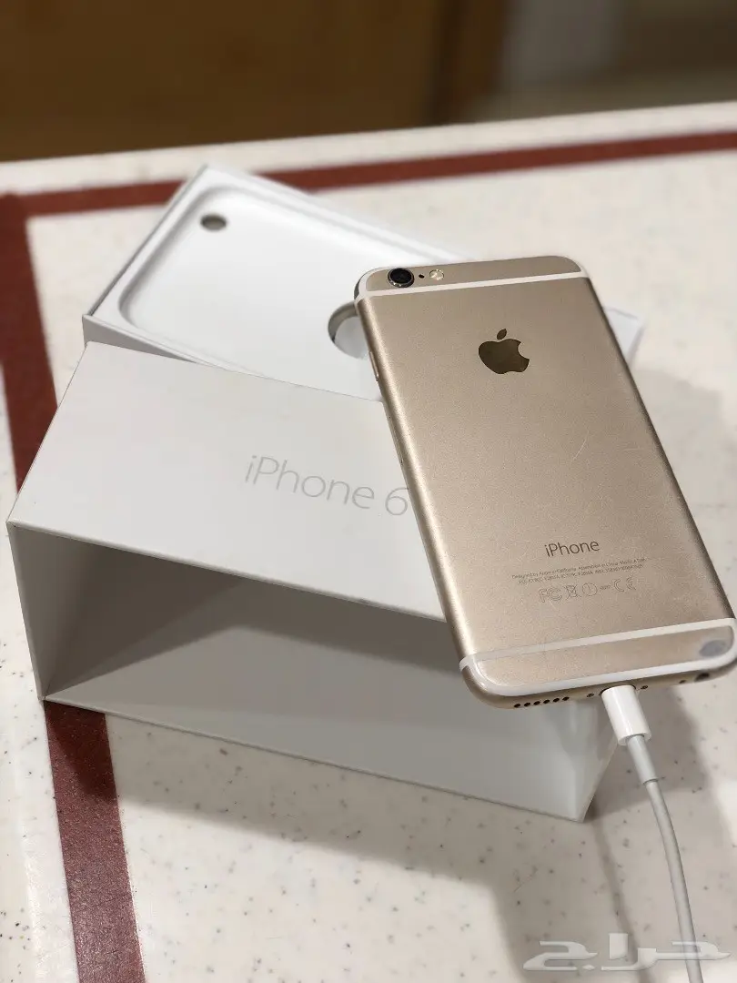 للبيع ايفون 6 ذهبي 